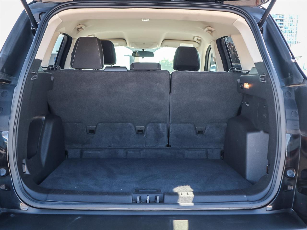 2017 Ford Escape SE|BLUETOOTH| HEATED SEATS| REV CAM| MORE Photo