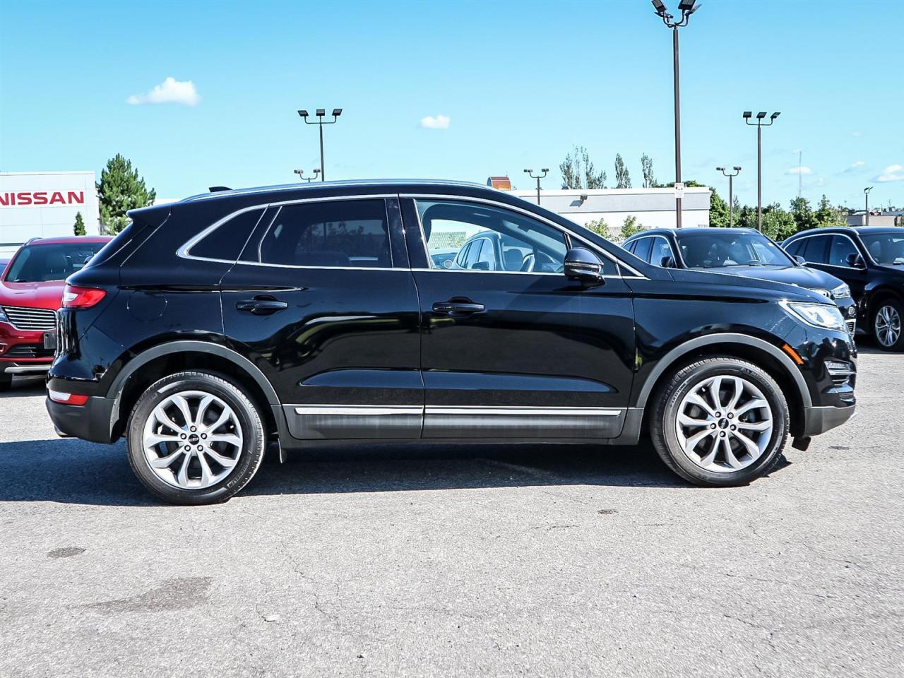 2016 Lincoln MKC  Photo3