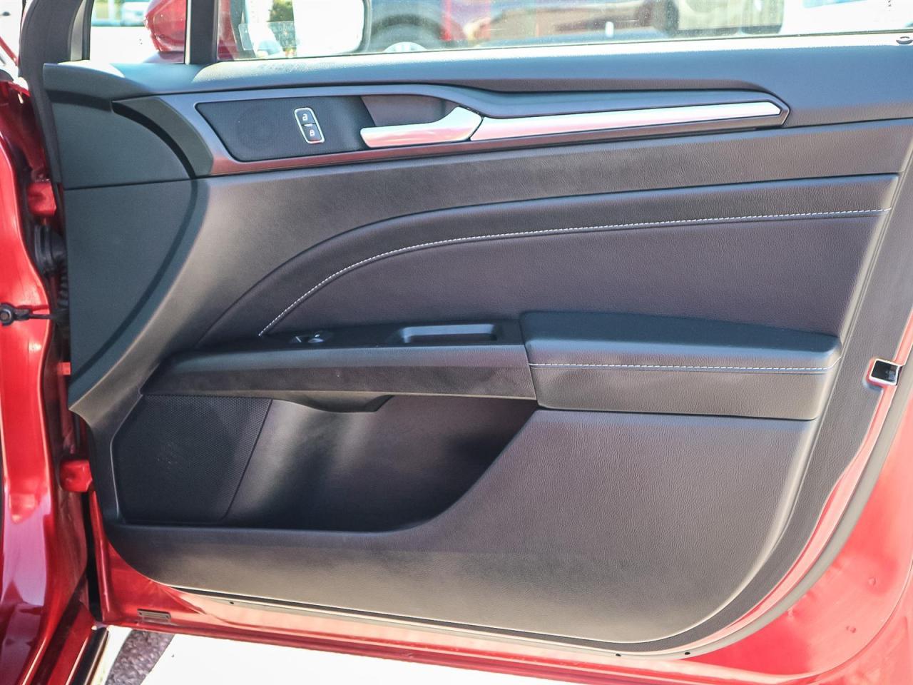 2019 Ford Fusion Hybrid HYBRID TITANIUM| LEATHER|ROOF|NAV| ADAPTIVE CRUISE Photo