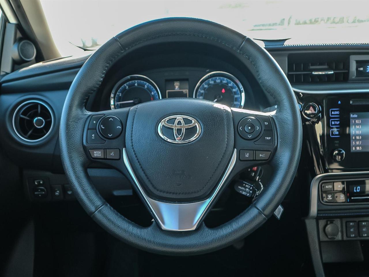 2017 Toyota Corolla  Photo
