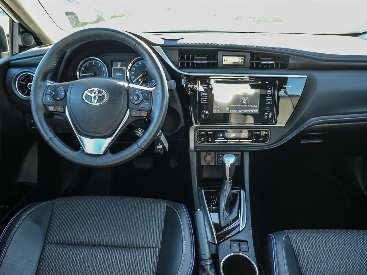 2017 Toyota Corolla  Photo