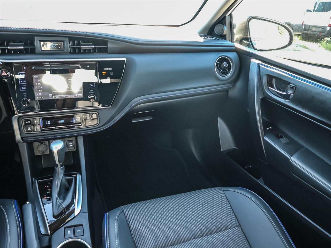 2017 Toyota Corolla  Photo