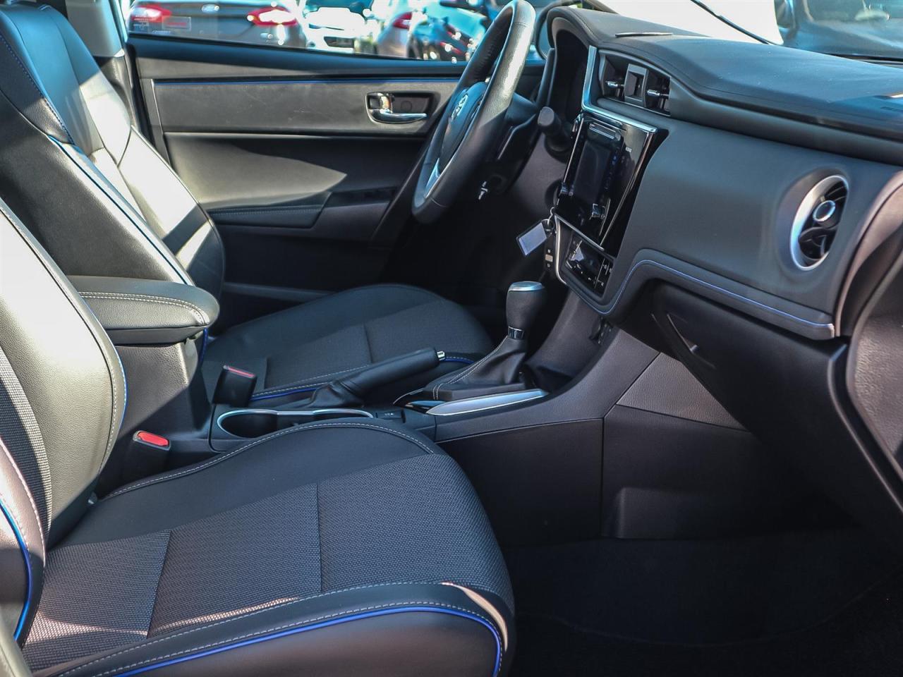 2017 Toyota Corolla  Photo