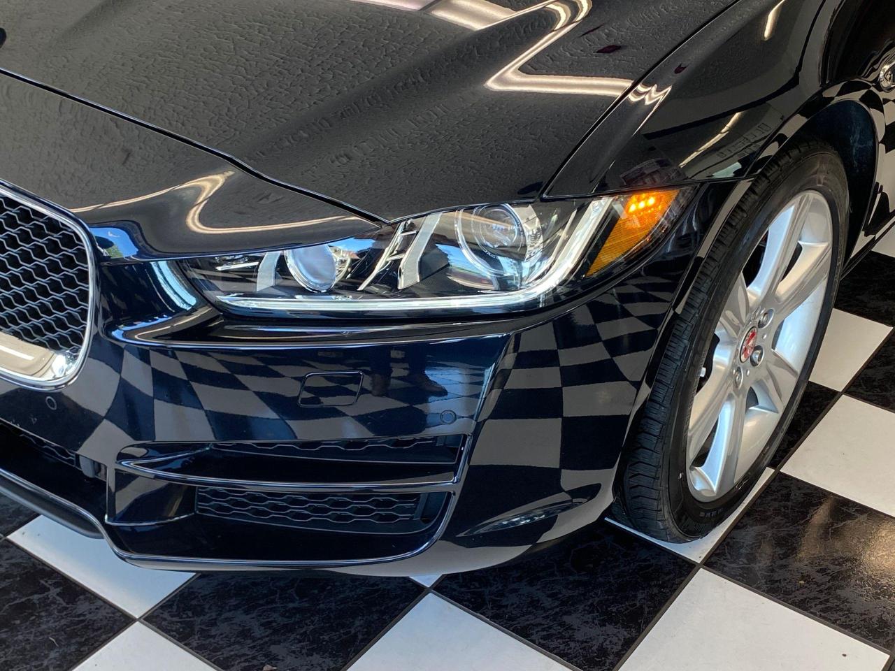 2017 Jaguar XE 20d Premium AWD+Camera+New Brakes+Accident Free - Photo #39