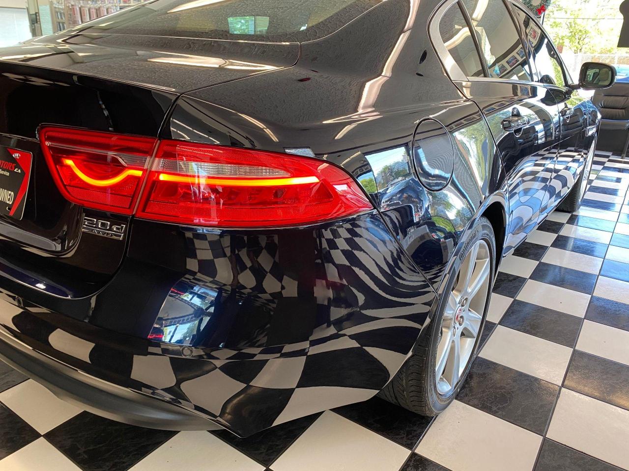 2017 Jaguar XE 20d Premium AWD+Camera+New Brakes+Accident Free - Photo #41