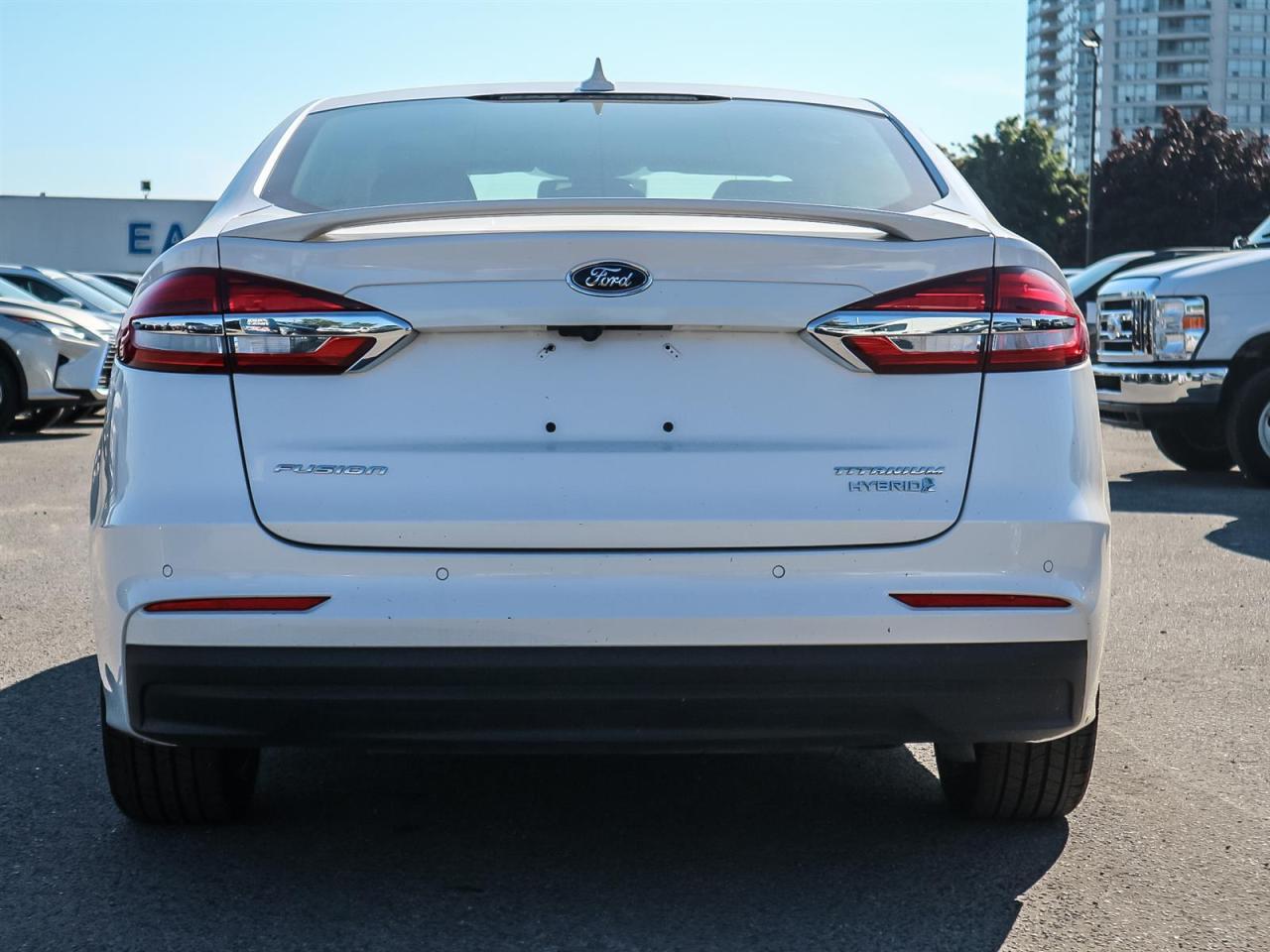 2019 Ford Fusion HYBRID Photo