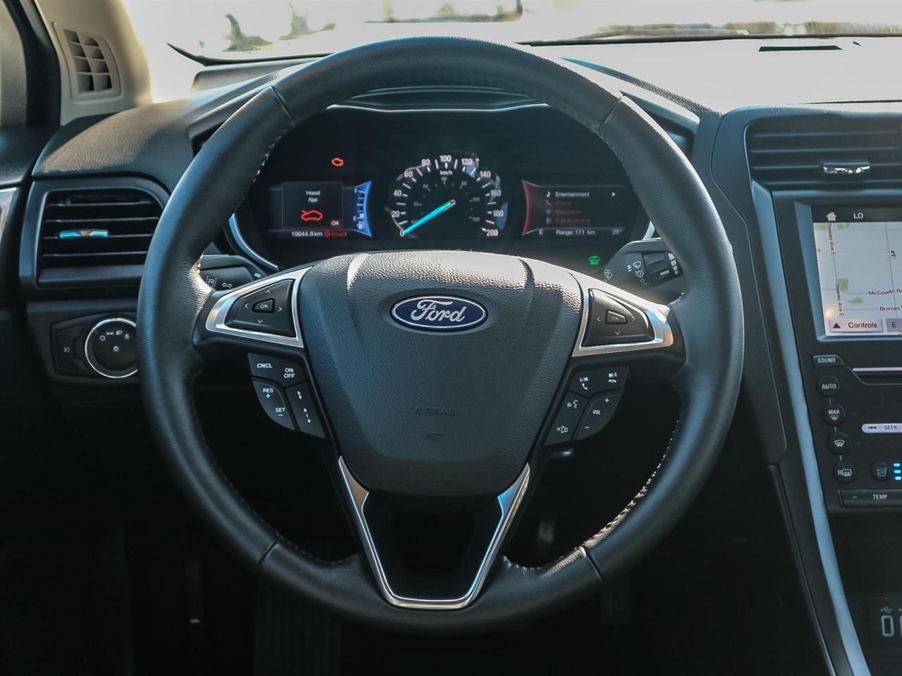 2019 Ford Fusion HYBRID Photo
