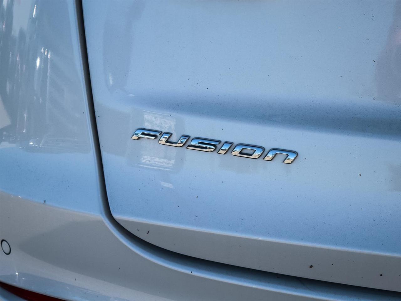 2019 Ford Fusion HYBRID Photo
