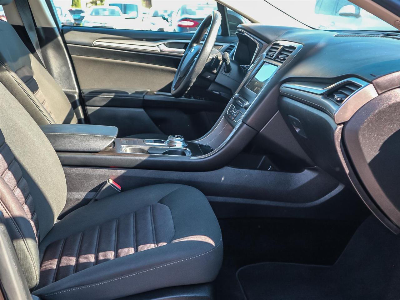 2017 Ford Fusion  Photo