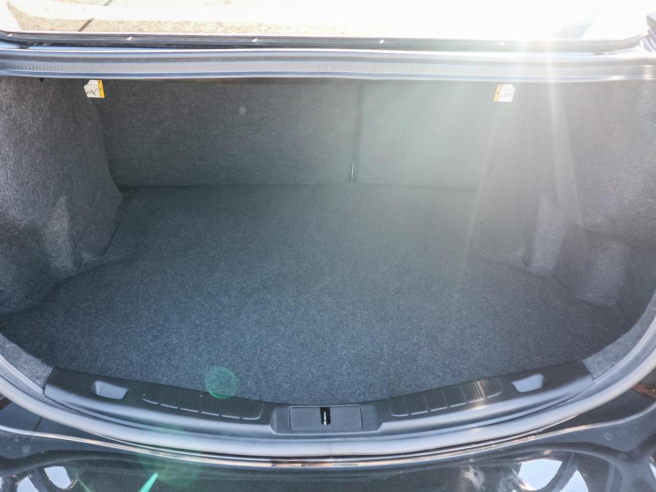 2017 Ford Fusion  Photo