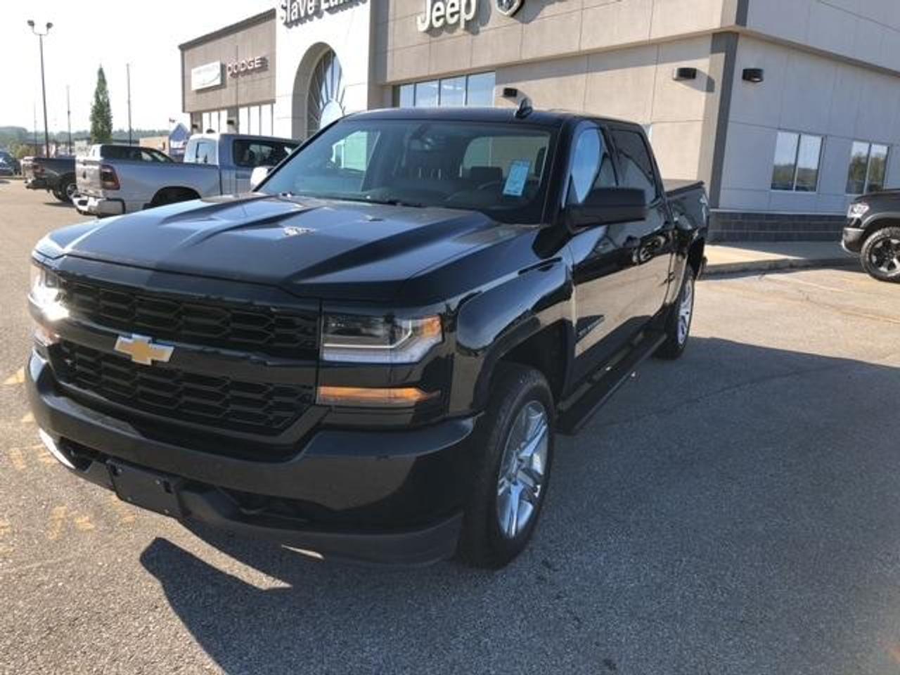 Used 2018 Chevrolet Silverado 1500 5 3 Tonneau Cover Sirrius 4x4 For Sale In Slave Lake Alberta Carpages Ca