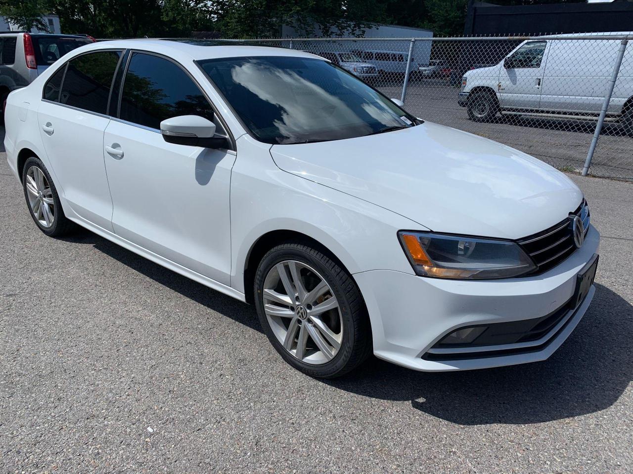 2015 Volkswagen Jetta HIGHLINE - Photo #3