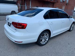 2015 Volkswagen Jetta HIGHLINE - Photo #5