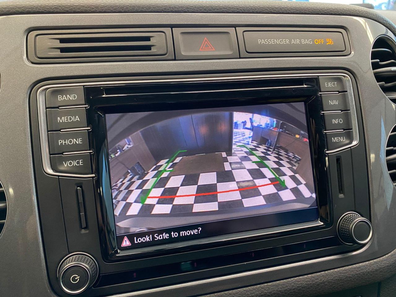 2016 Volkswagen Tiguan 4Motion AWD+GPS+CAM+Roof+Apple Play+Accident Free - Photo #29