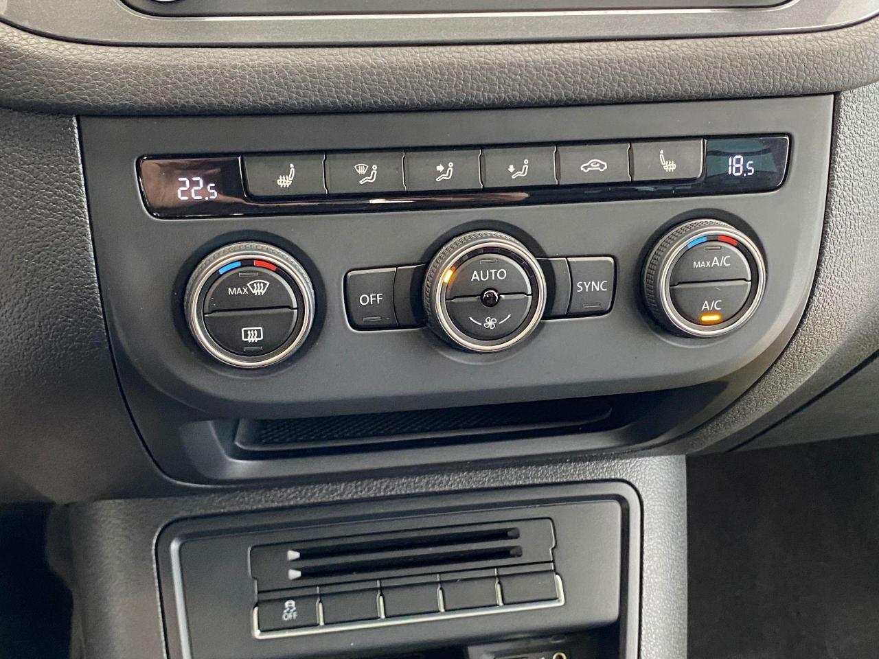 2016 Volkswagen Tiguan 4Motion AWD+GPS+CAM+Roof+Apple Play+Accident Free - Photo #36