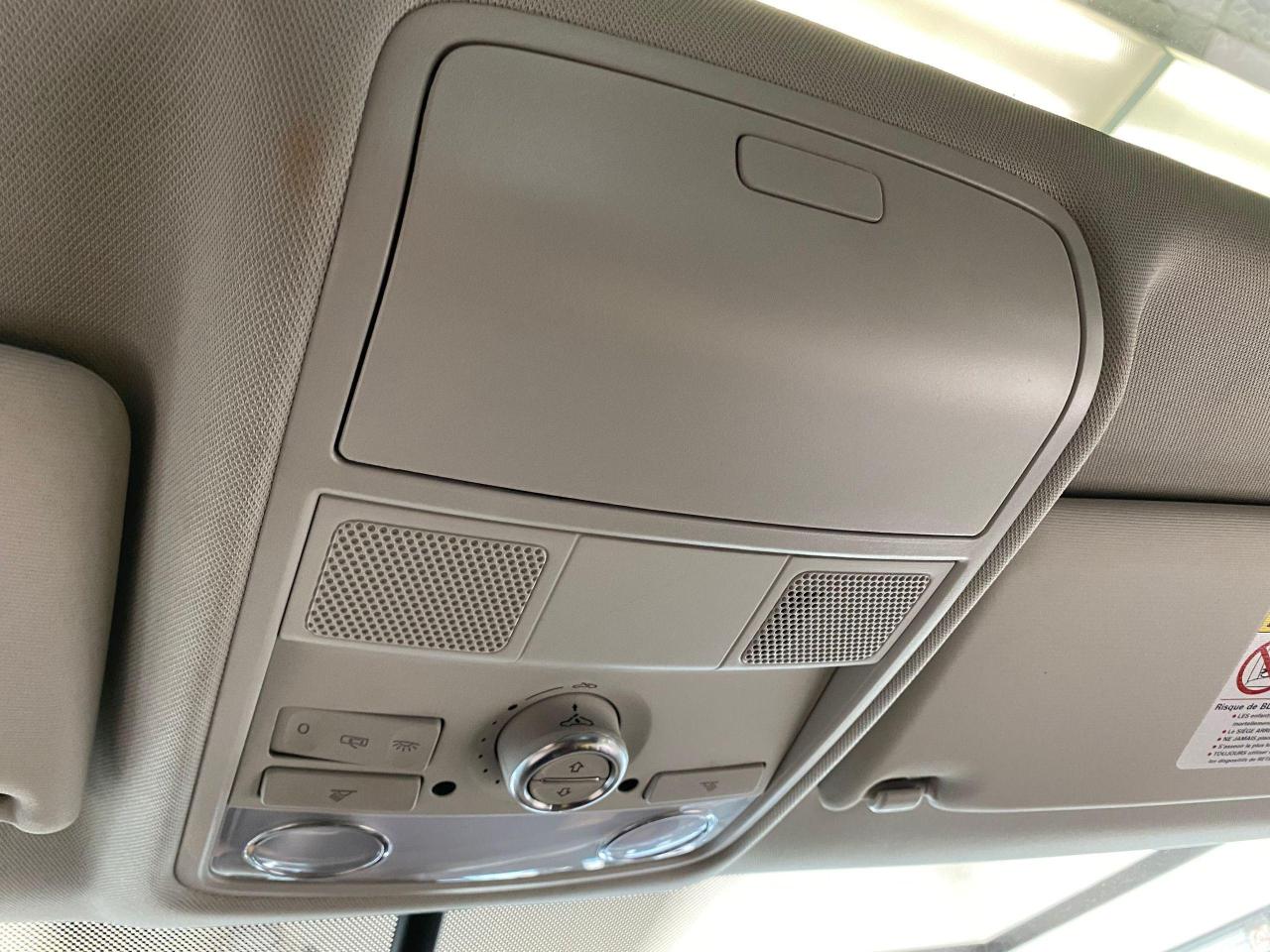 2016 Volkswagen Tiguan 4Motion AWD+GPS+CAM+Roof+Apple Play+Accident Free - Photo #49