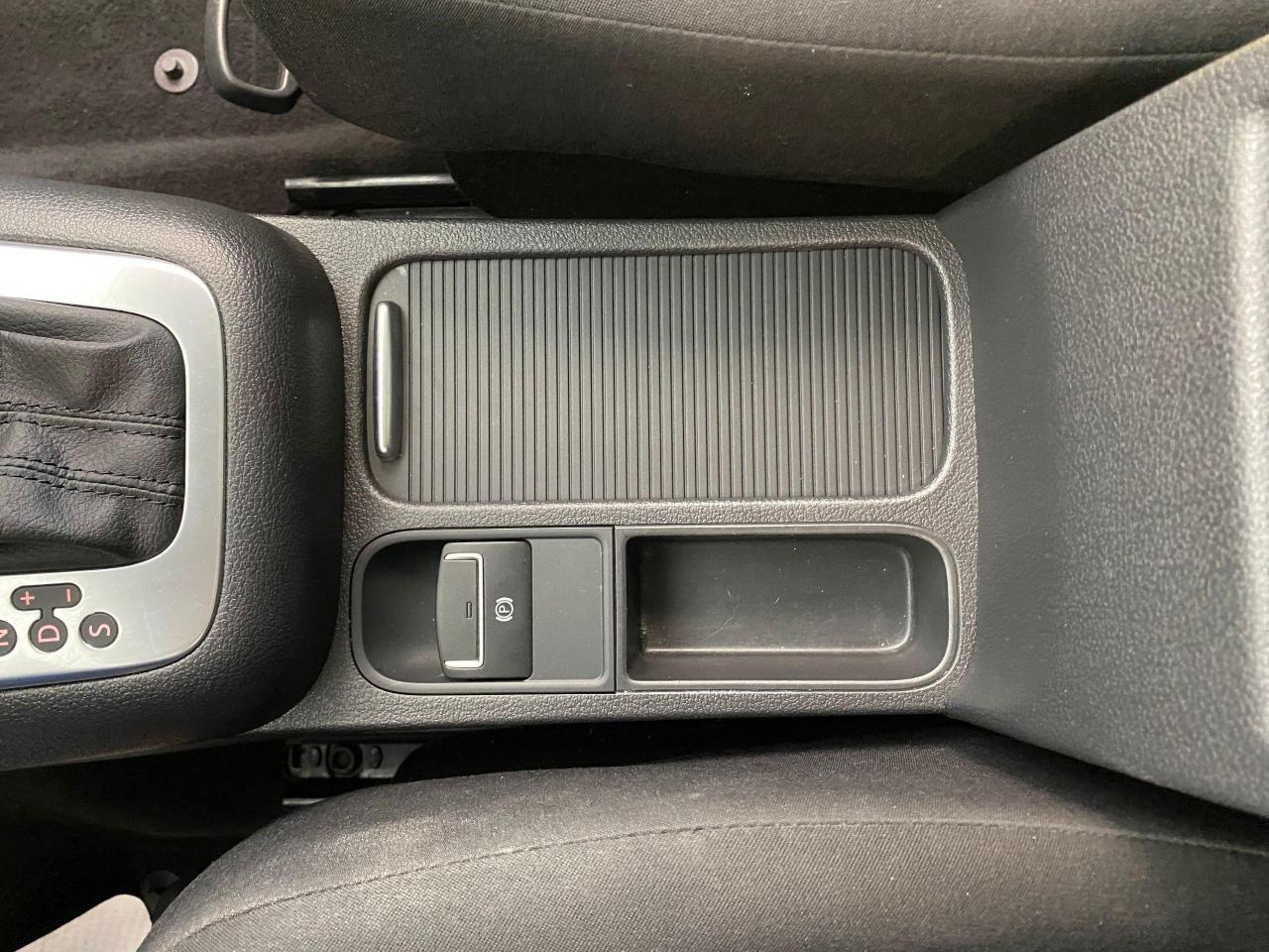 2016 Volkswagen Tiguan 4Motion AWD+GPS+CAM+Roof+Apple Play+Accident Free - Photo #51