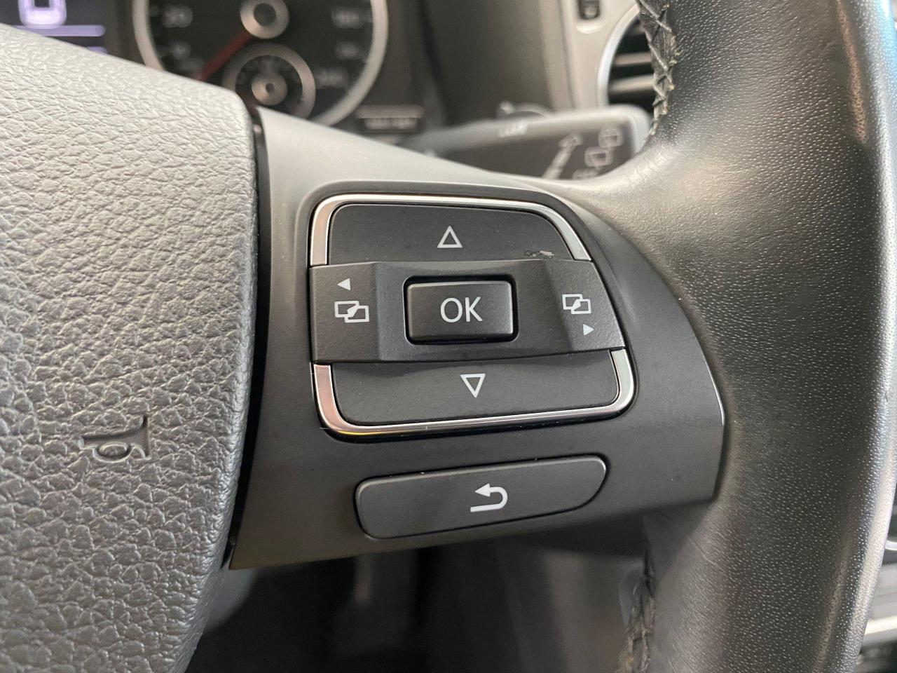 2016 Volkswagen Tiguan 4Motion AWD+GPS+CAM+Roof+Apple Play+Accident Free - Photo #54
