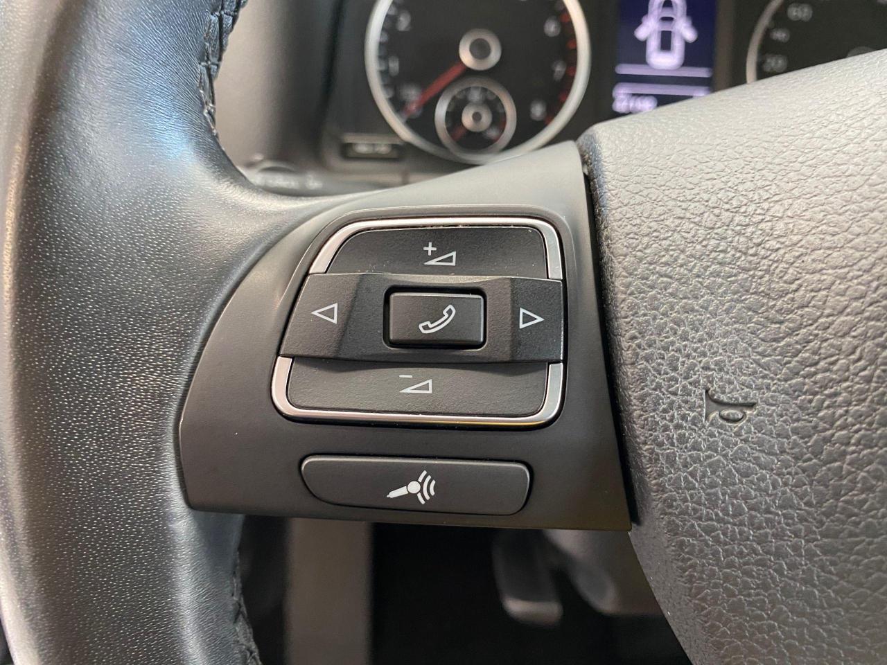2016 Volkswagen Tiguan 4Motion AWD+GPS+CAM+Roof+Apple Play+Accident Free - Photo #55