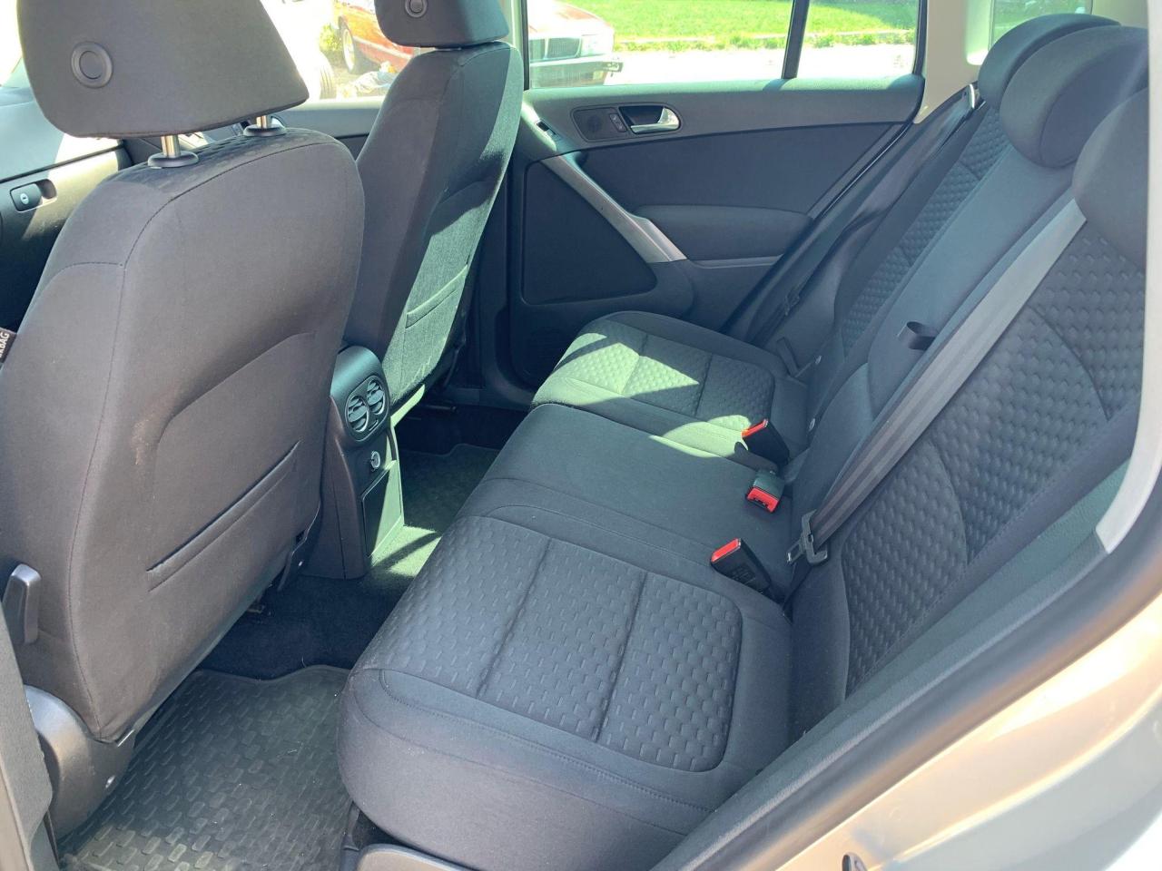 2009 Volkswagen Tiguan COMFORTLINE,AWD,CERTIFIED,NO Accidents,Pano Roof Photo