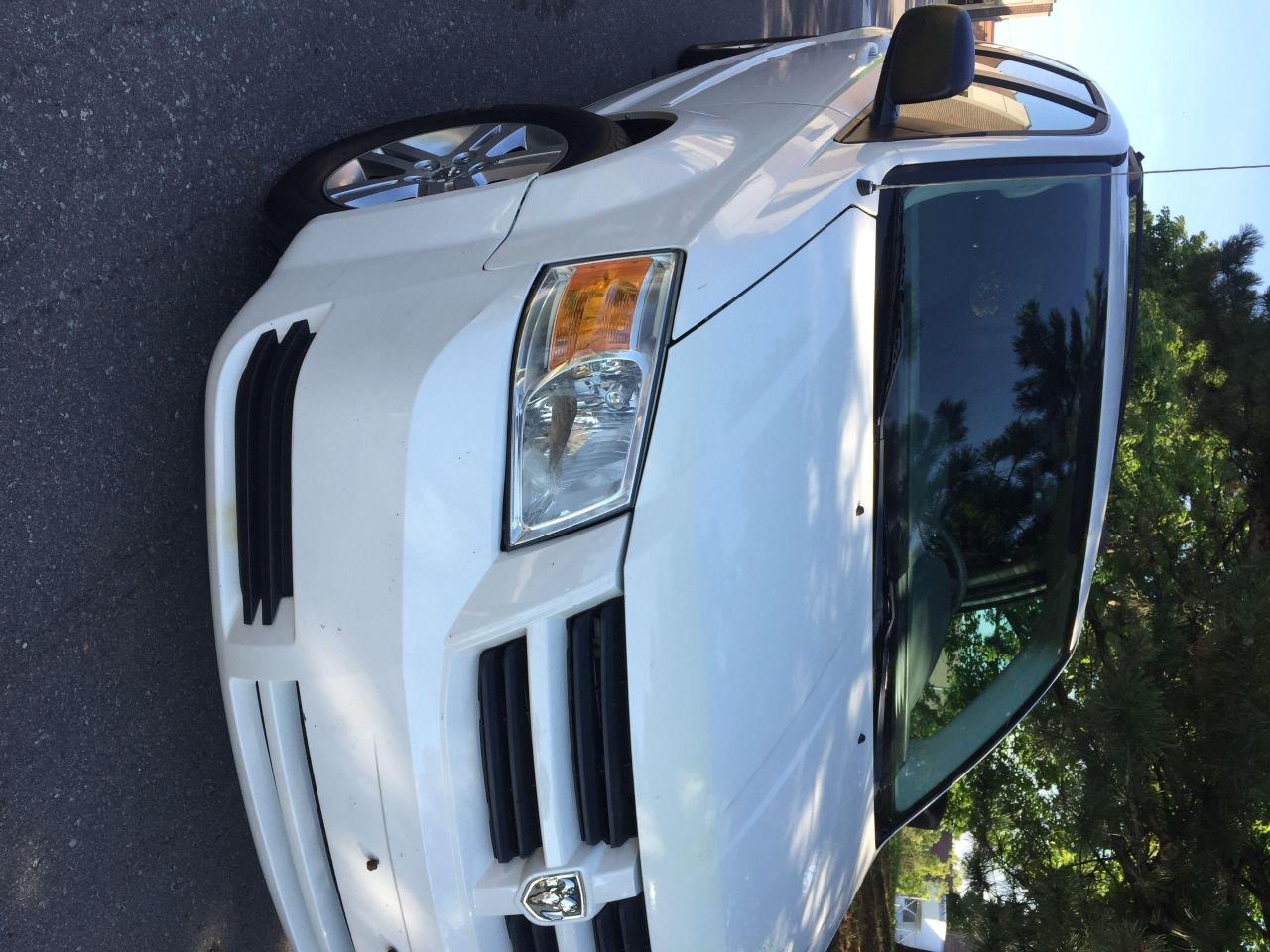 2010 Dodge Grand Caravan SE - Photo #12