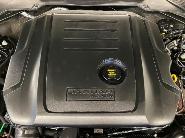 2017 Jaguar XF 20d Premium AWD+Xenons+GPS+Camera+Accident Free Photo75