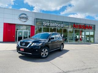 Used 2019 Nissan Pathfinder SL 4WD for sale in Stratford, ON