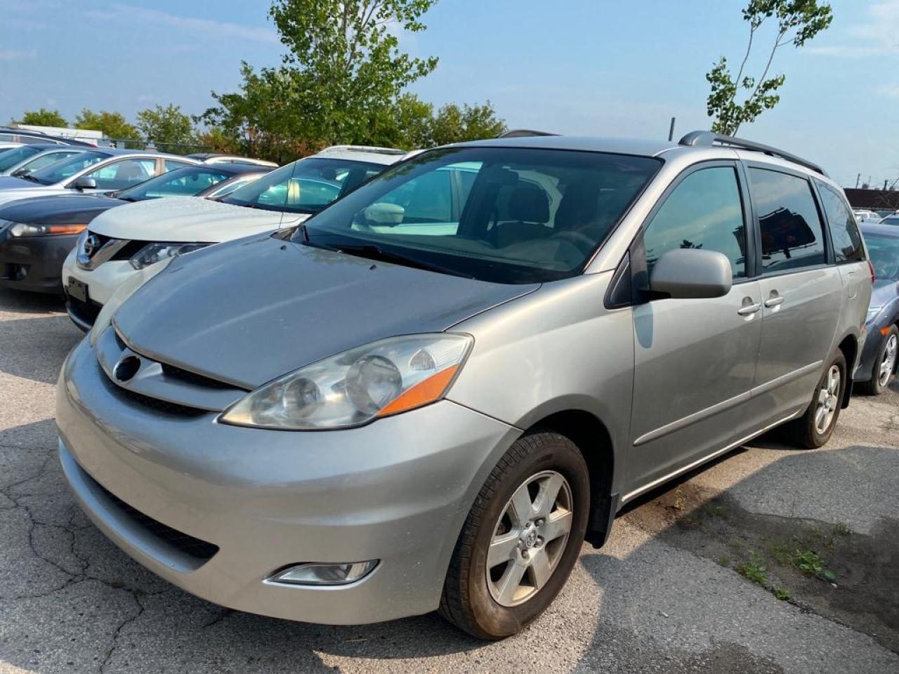 Used 2008 Toyota Sienna for Sale in Scarborough, Ontario | Carpages.ca