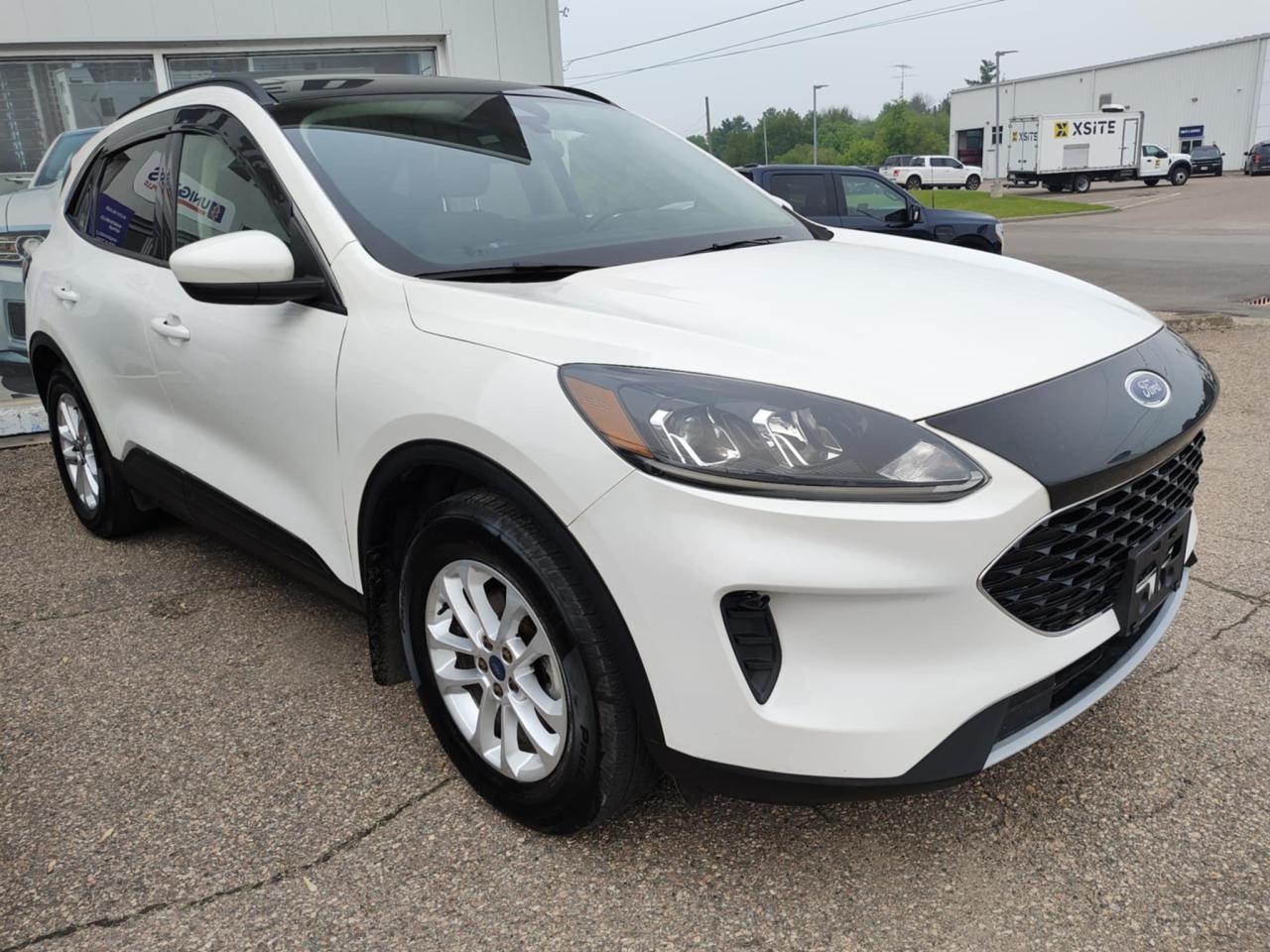 2020 Ford Escape SE