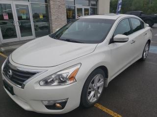 Step into the 2015 Nissan Altima! A great car and a great value! This 4 door, 5 passenger sedan has not yet reached the 150,000 kilometer mark! All of the following features are included: 1-touch window functionality, power front seats, and more. It features a front-wheel-drive platform, an automatic transmission, and a 2.5 liter 4 cylinder engine. We pride ourselves in consistently exceeding our customers expectations. Please dont hesitate to give us a call.