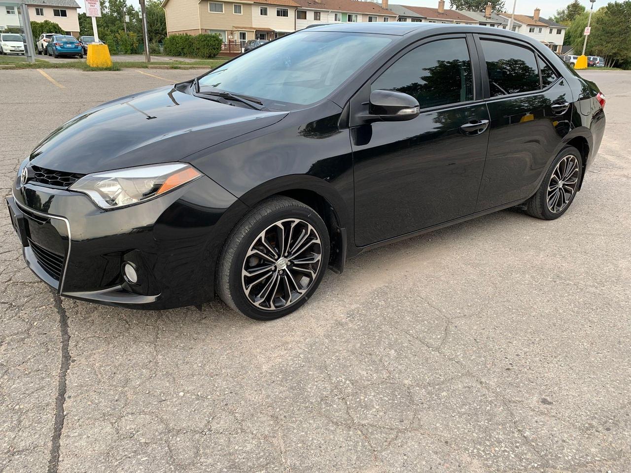 2016 Toyota Corolla in Oshawa | Top Gun Auto Sales