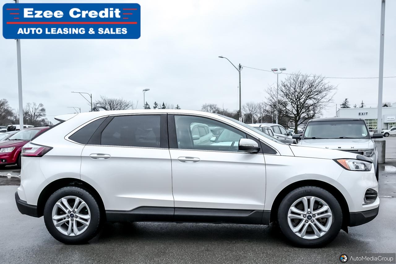 2019 Ford Edge SEL Photo