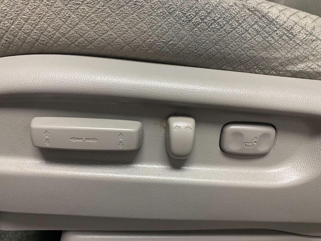 2016 Honda Odyssey EX - Photo #15