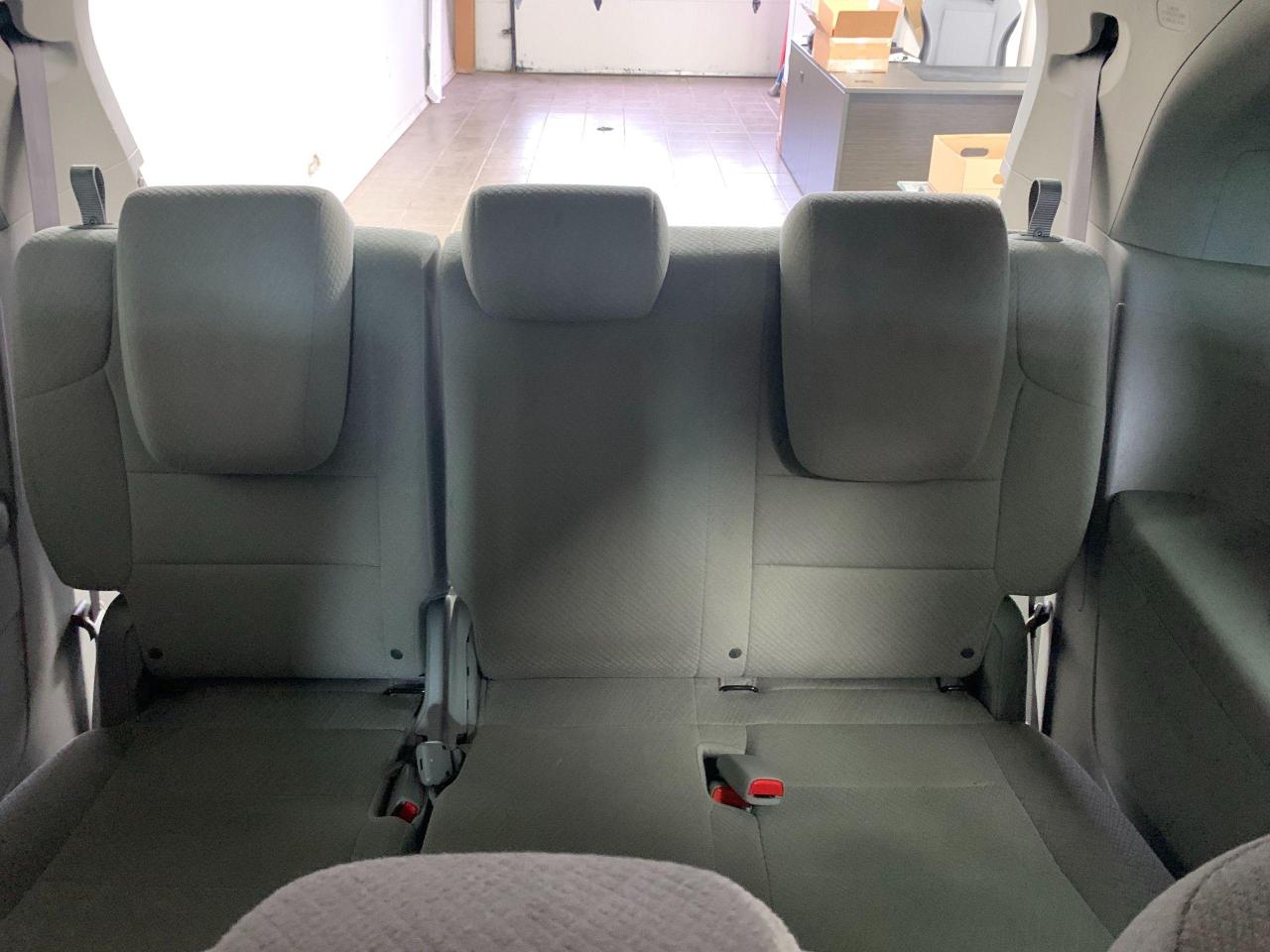 2016 Honda Odyssey EX - Photo #22