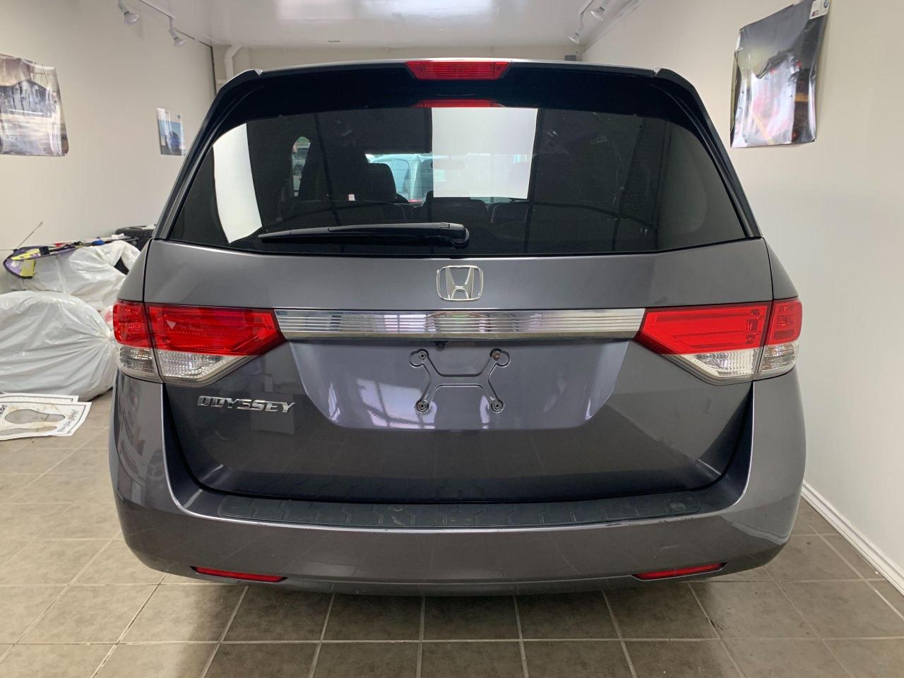 2016 Honda Odyssey EX - Photo #25