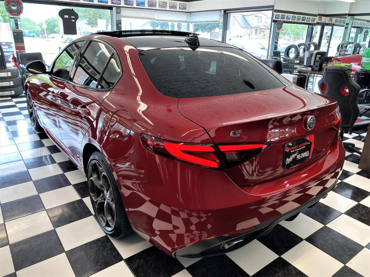 2017 Alfa Romeo Giulia Ti+GPS+Camera+Adaptive Cruise+ACCIDENT FREE - Photo #2