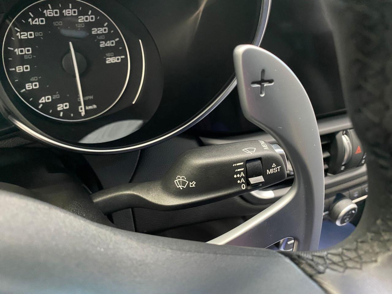 2017 Alfa Romeo Giulia Ti+GPS+Camera+Adaptive Cruise+ACCIDENT FREE - Photo #55