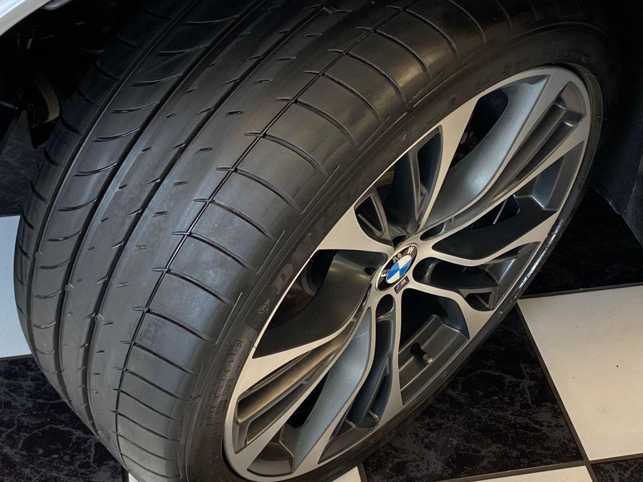 2017 BMW X5 xDrive50i 4.4L V8 M-PKG+Cooled Seats+ACCIDENT FREE - Photo #11