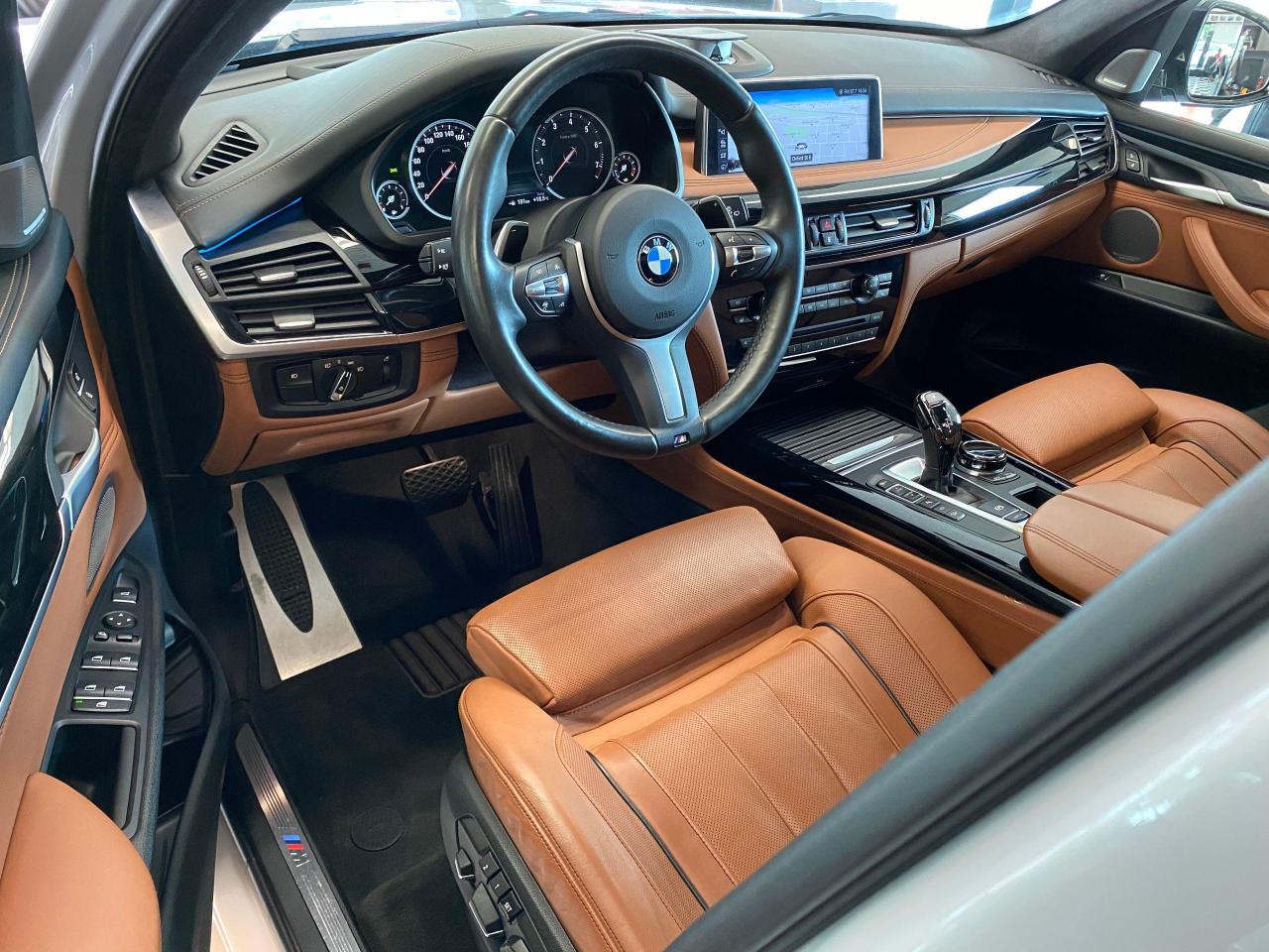 2017 BMW X5 xDrive50i 4.4L V8 M-PKG+Cooled Seats+ACCIDENT FREE - Photo #16