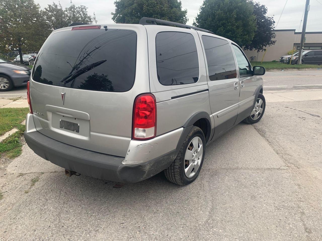 2009 Pontiac Montana 7psgr,Certified,Clean Vehicle,Low Km's,Run Great Photo