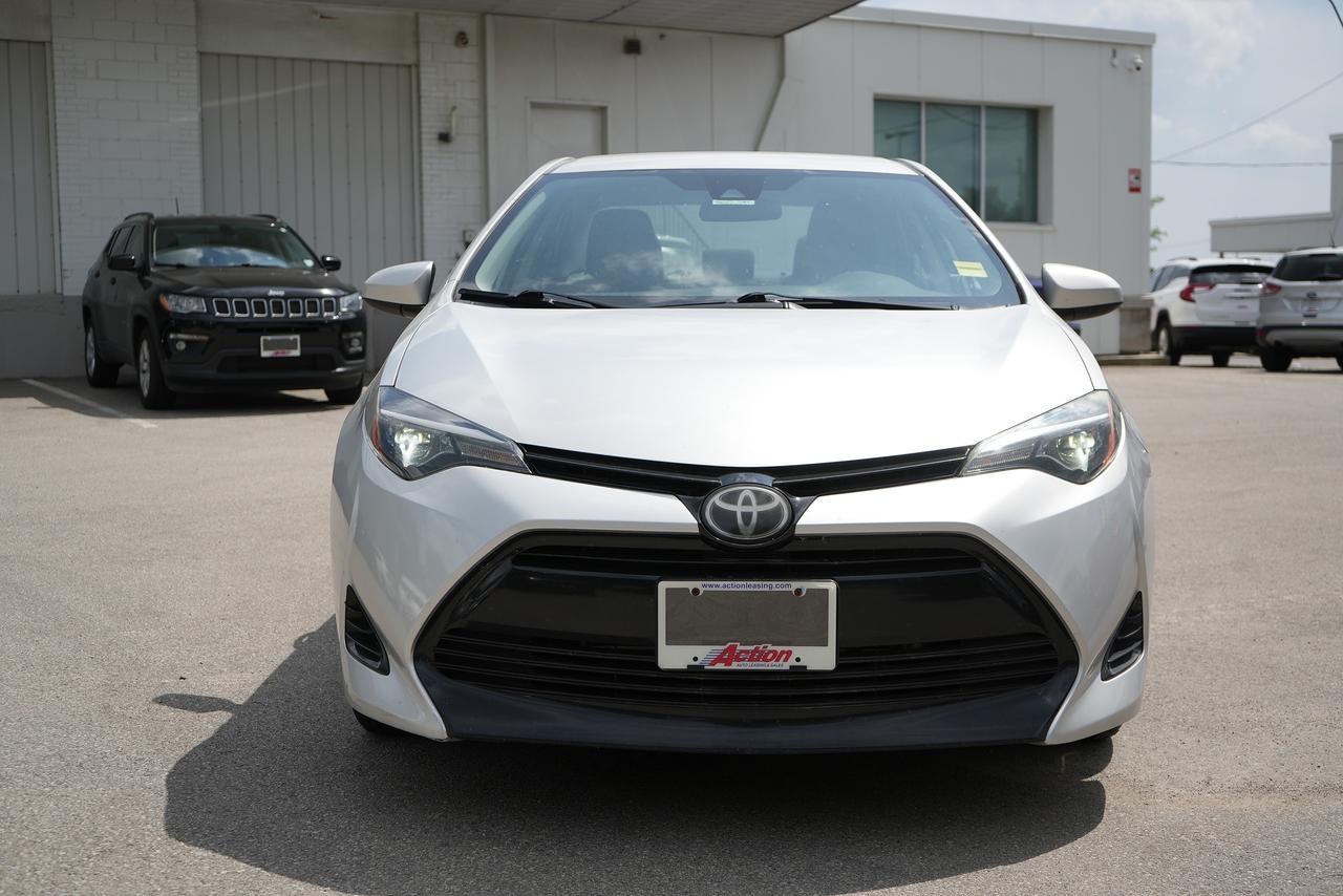 2018 Toyota Corolla LE Photo