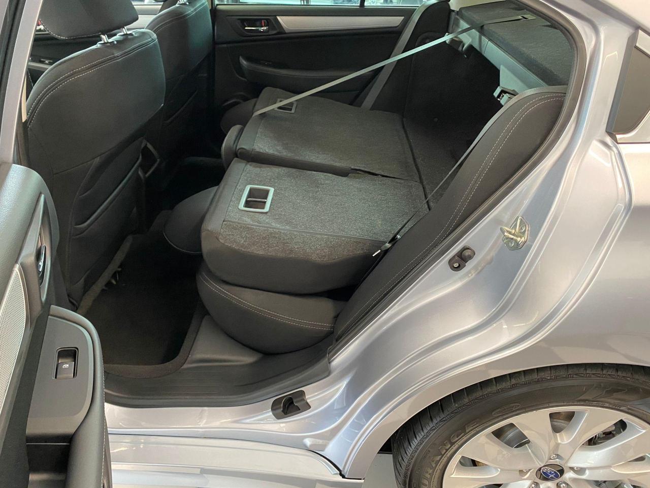 2017 Subaru Legacy 2.5i w/Touring AWD+Roof+Blind Spot+Accident Free - Photo #26