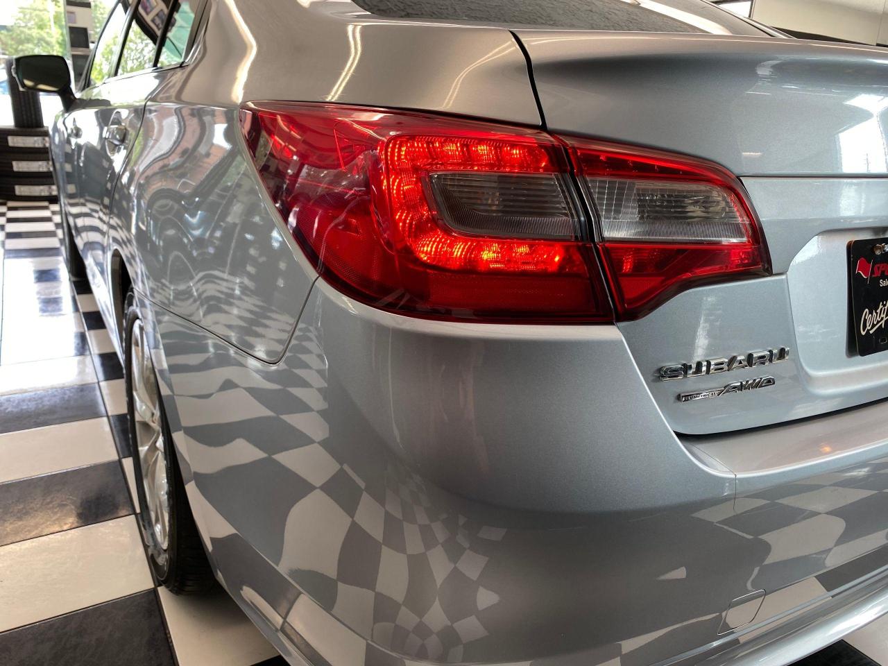 2017 Subaru Legacy 2.5i w/Touring AWD+Roof+Blind Spot+Accident Free - Photo #40