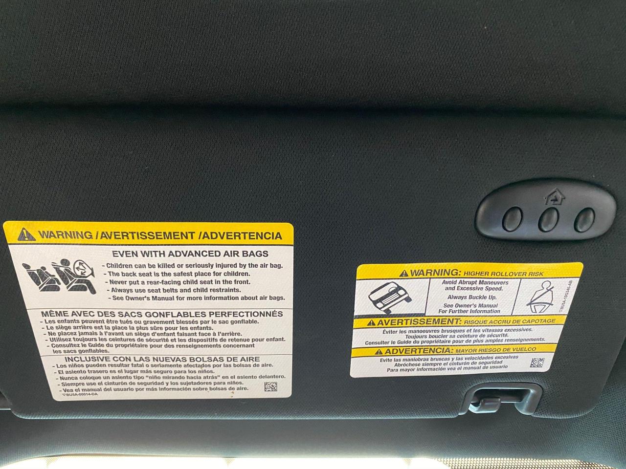 2016 Lincoln MKC Reserve+Cooled Seats+Lane Assist+ACCIDENT FREE - Photo #49