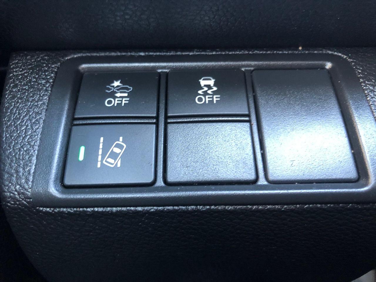 2016 Honda Civic Touring Photo