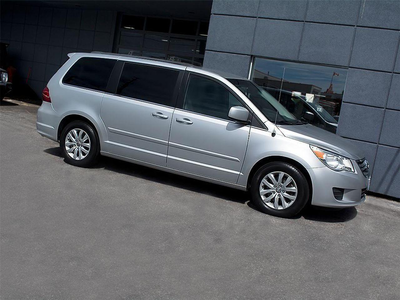 Used 2012 Volkswagen Routan REARCAM|DVD|LEATHER|ALLOYS|PWR. SLIDING