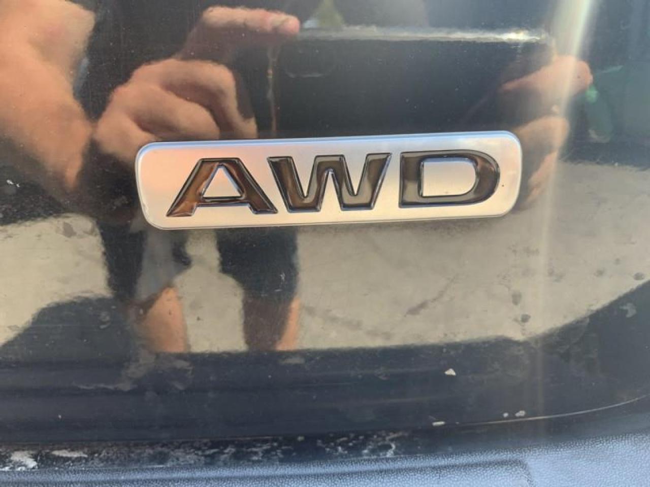 2010 Suzuki SX4 Crossover JX Photo