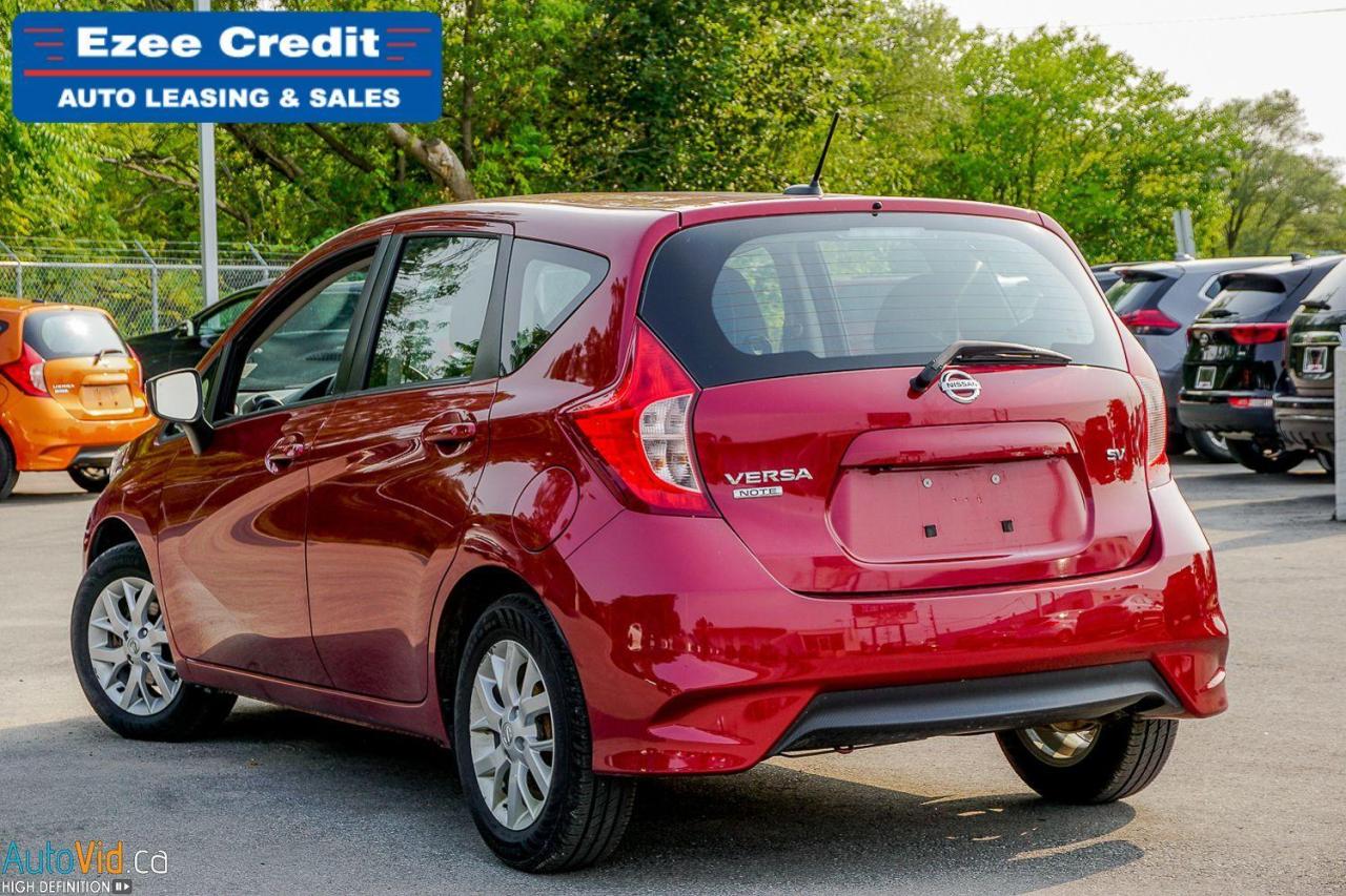 2017 Nissan Versa Note SV Photo36