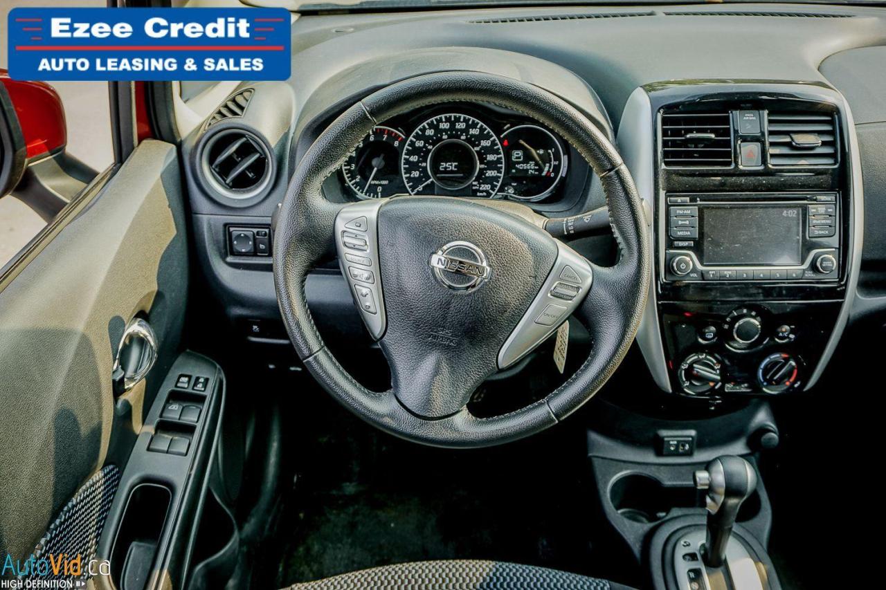 2017 Nissan Versa Note SV Photo46