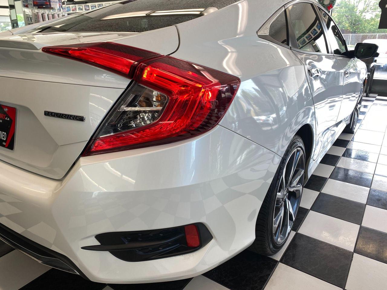 2019 Honda Civic Touring+Leather+Roof+Lane Keep+Apple+Accident Free - Photo #44